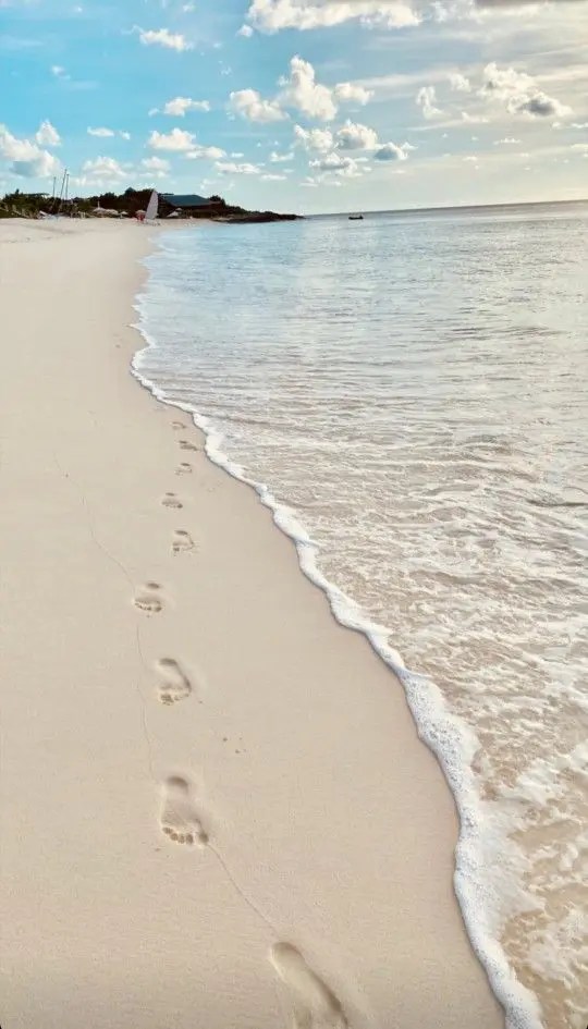 海邊赤腳